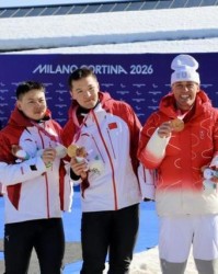 不抛弃，不放弃，中国运动员风采闪耀科尔蒂纳残奥单板滑雪公园！｜米兰冬残奥会特别报道